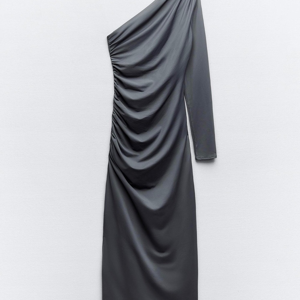 Elegant Gray One-Shoulder Dress